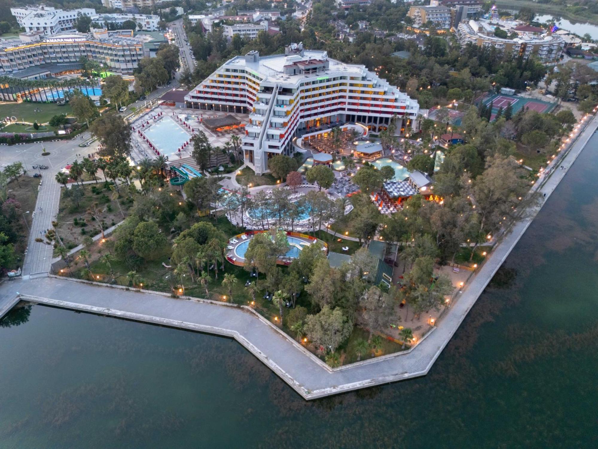 Resort Megasaray